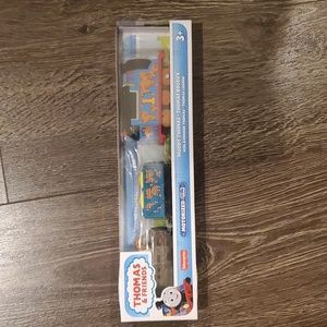 Thomas & Friends Motorized Toy Train Muddy Farm Thomas Engine with Cargo & Cow